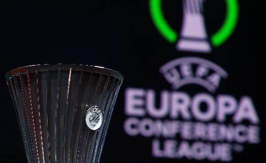 bob半岛体育平台-【观察】热刺罗马都无好签,第三大杯重在“学地理”?